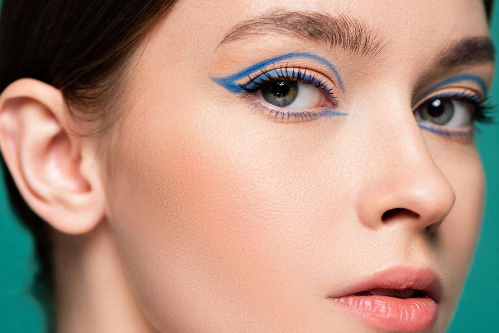 19 Graphic Eyeliner Looks You’ll Want To Try gabrielcosmetics