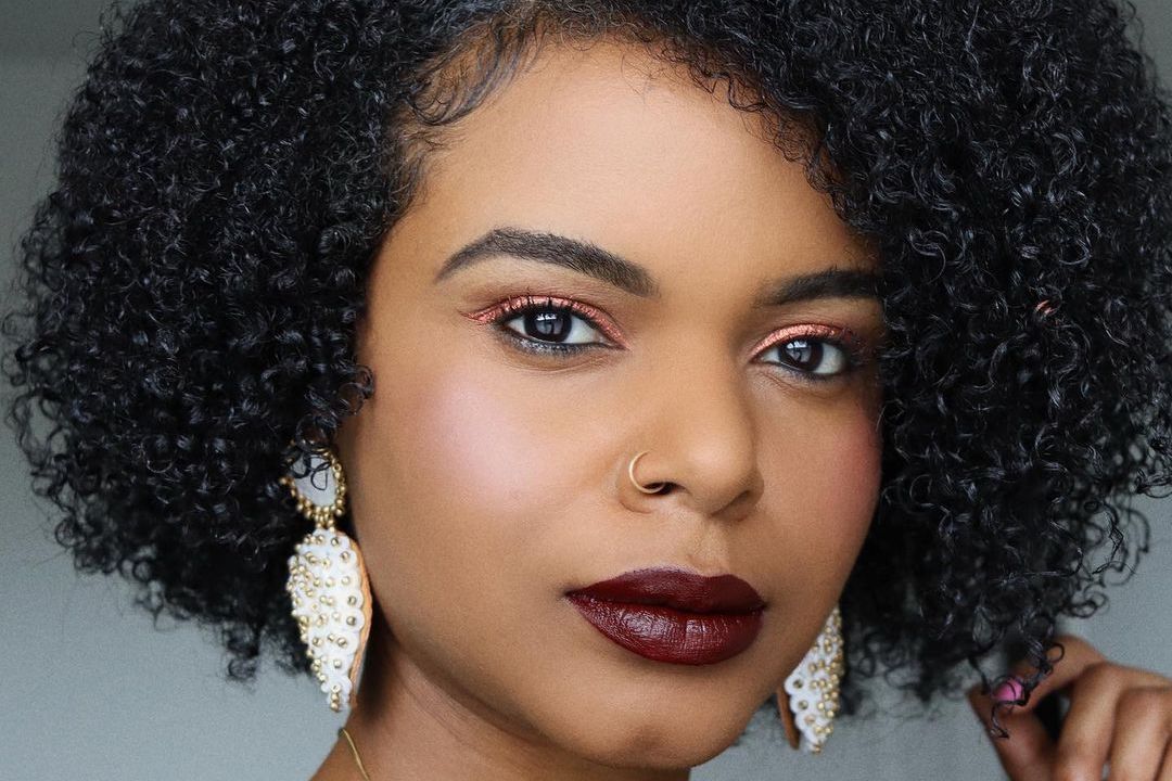 11 Metallic Makeup Ideas for NYE (That Aren’t Gold!)