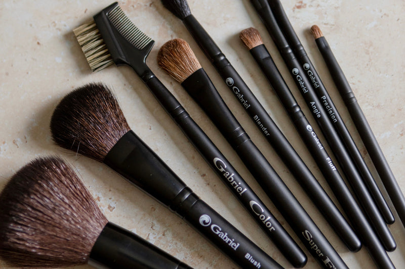 Everything You Need to Know About Washing Your Makeup Brushes